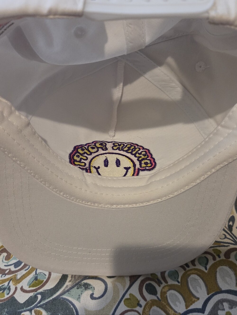 Smiley Drink Poppi Hat - Picture 3 of 4